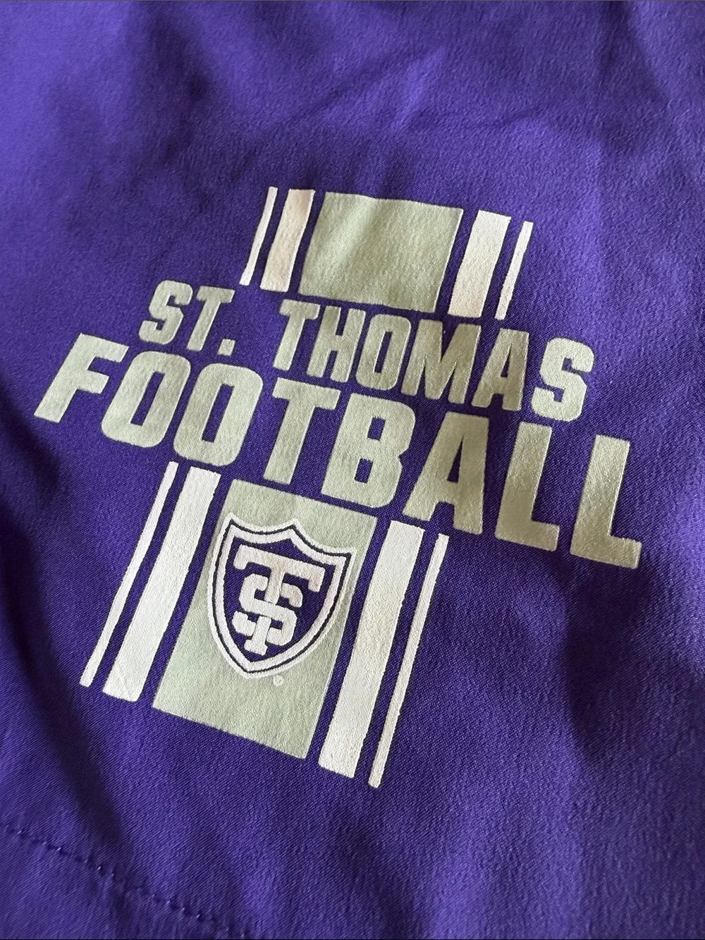NWOT St. Thomas Football Nike Men’s Purple Athletic Shorts White Swoosh sz Lg
